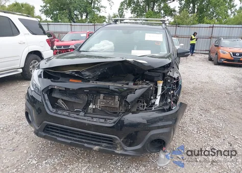 2018 Subaru Outback 3.6R Touring из США, поврежденный, VIN 4S4BSETC1J3318601